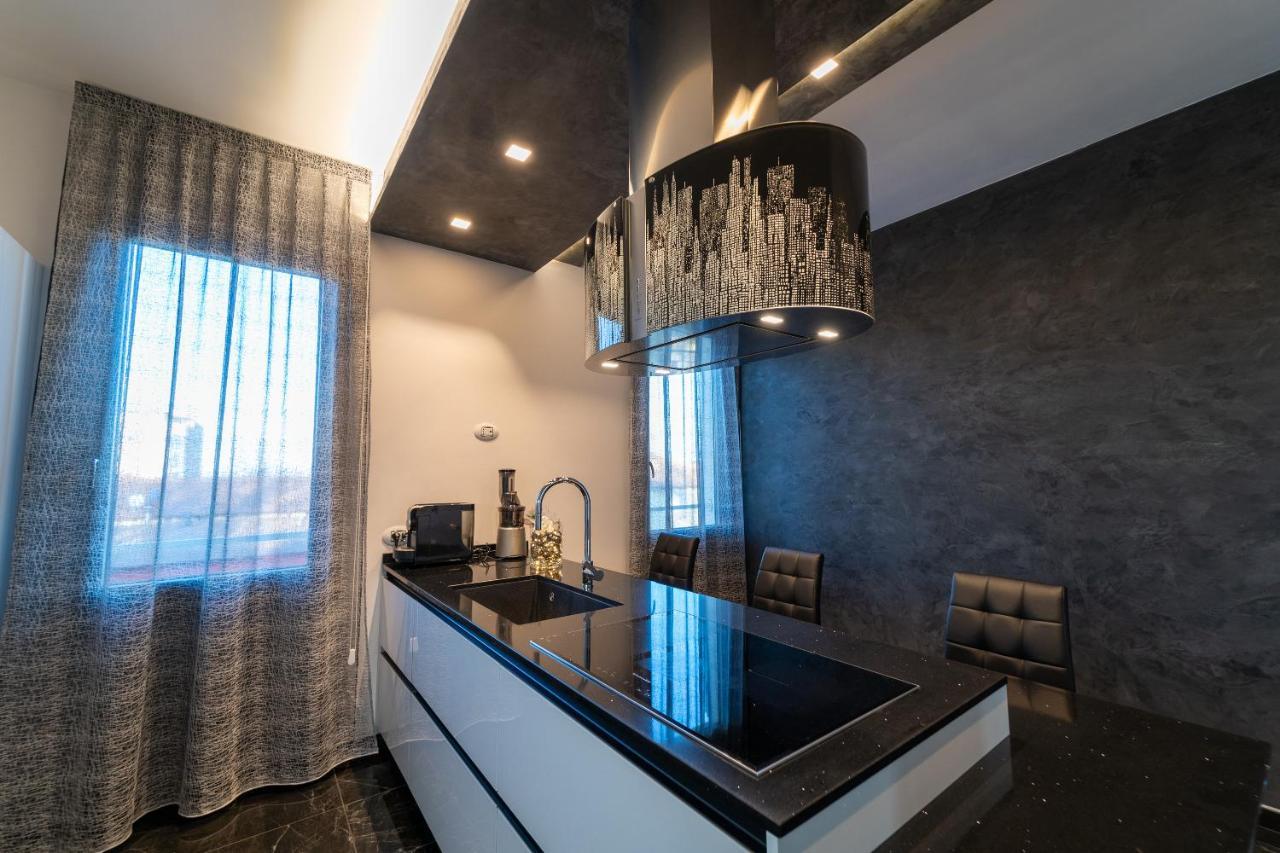 Mistica Space Apartment Reggio Emilia Ngoại thất bức ảnh